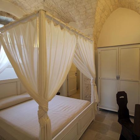 La Vecchia Tabaccheria B&B 奥斯图尼 客房 照片
