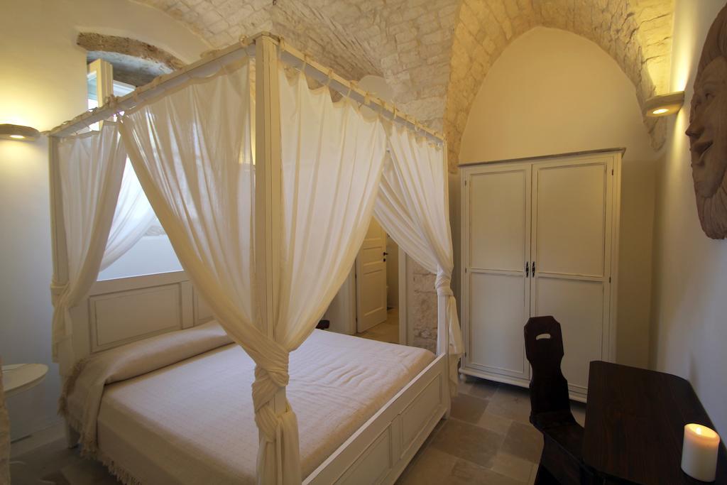 La Vecchia Tabaccheria B&B 奥斯图尼 客房 照片